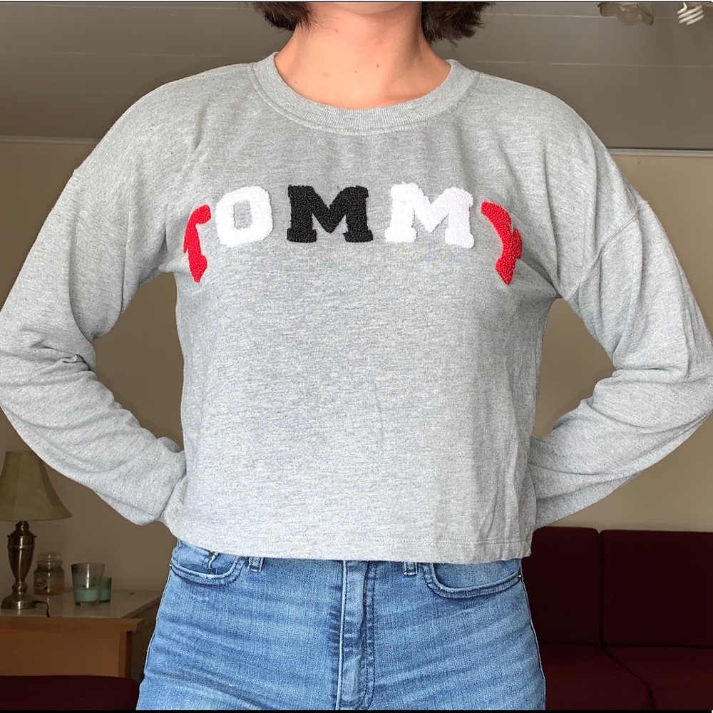 Tommy Hilfiger Long Sleeve Logo Top Size Medium